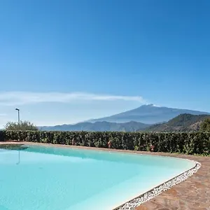 San Cataldo , Motta Camastra Italie